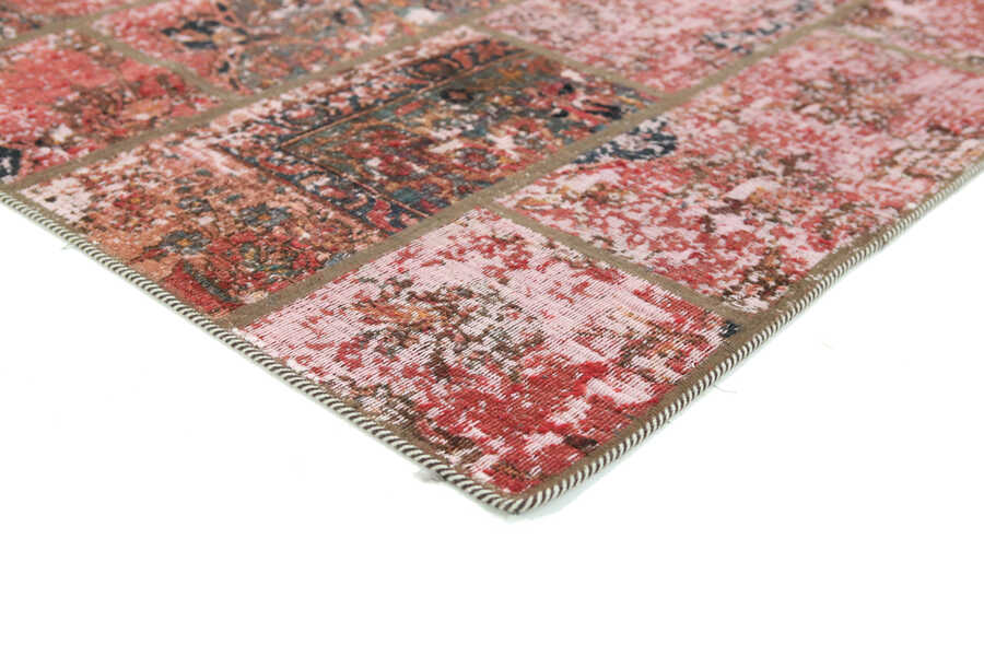 Patchwork209x145 - Image 7