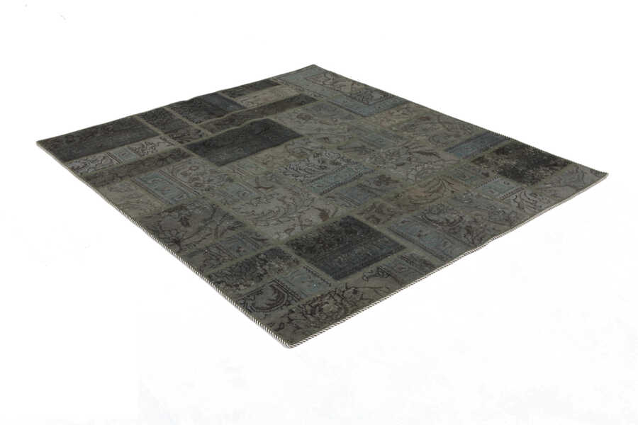 Patchwork174x152 - Image 1