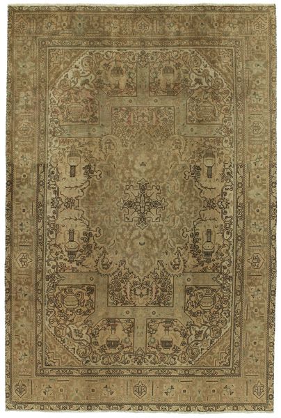 Tabriz - Patina