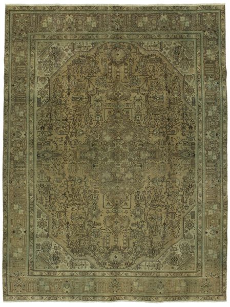 Tabriz - Patina