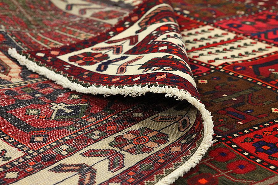 Bakhtiar Tapis Persan 284x198 - Image 4