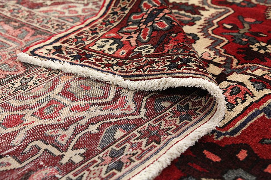 Bakhtiar Tapis Persan 375x285 - Image 4